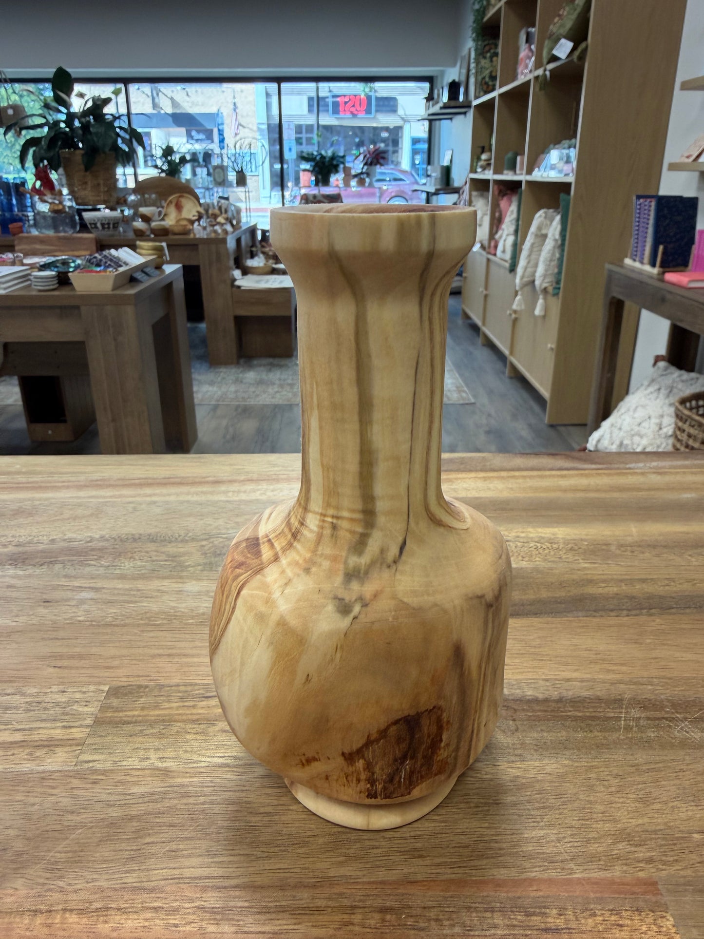 Oaknut Originals Aspen Long Neck Vase