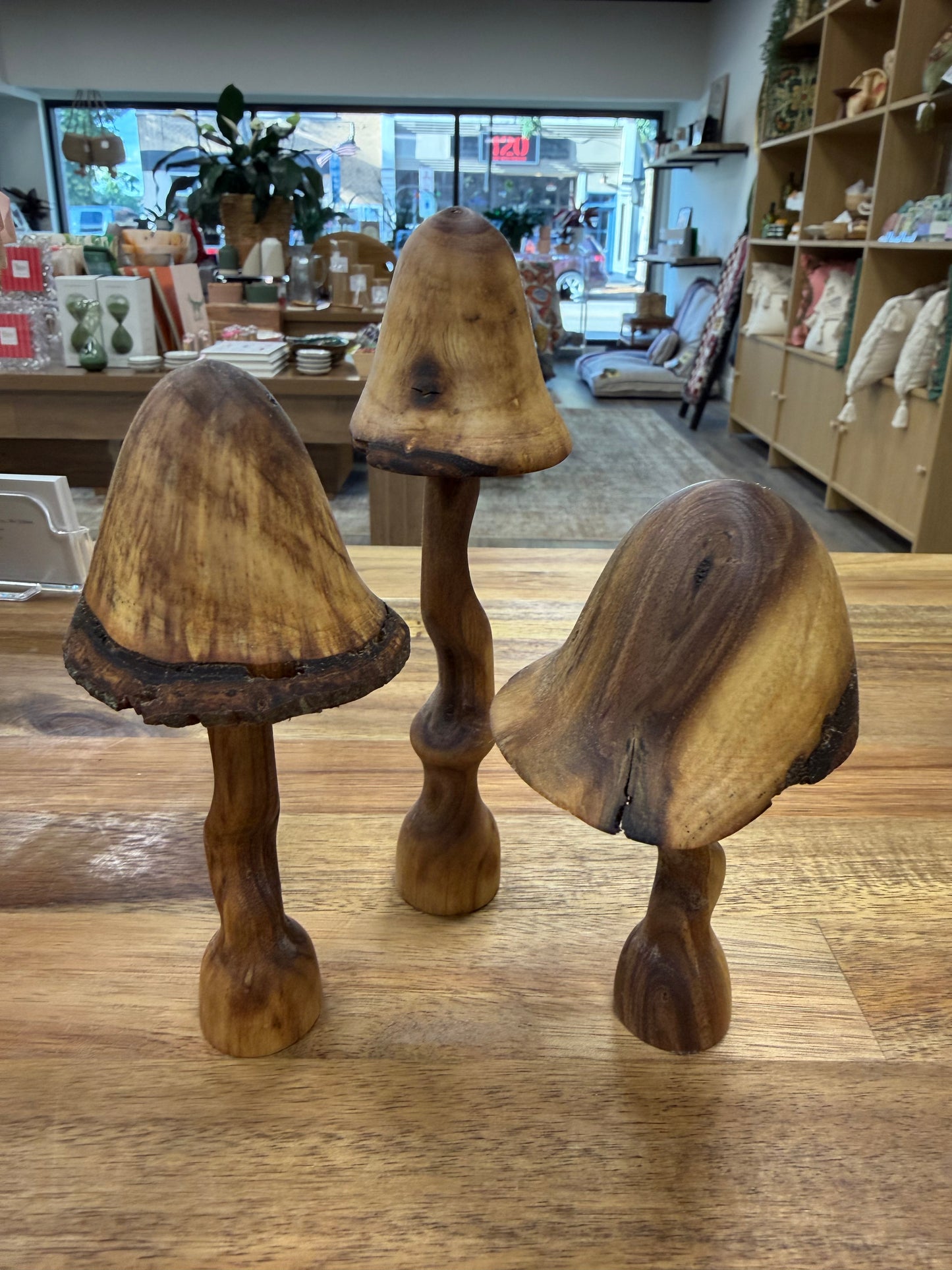 Oaknut Originals - Walnut Mushrooms