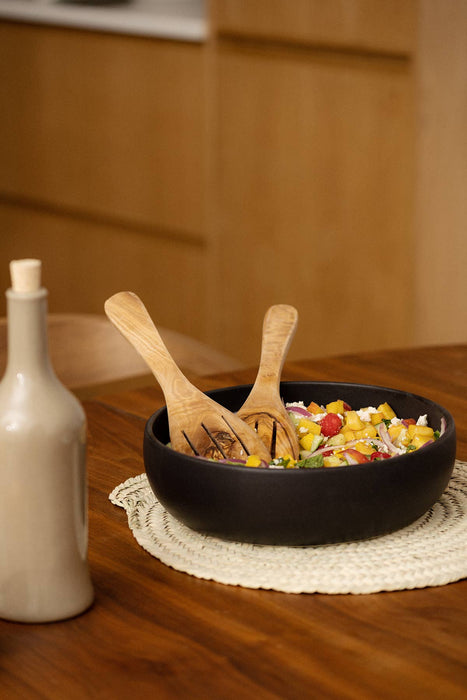 Stoneware Shallow Serving Bowl