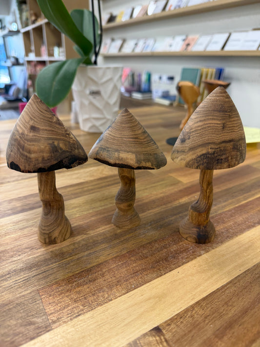 Oaknut Originals- Butternut Sloped Mushroom