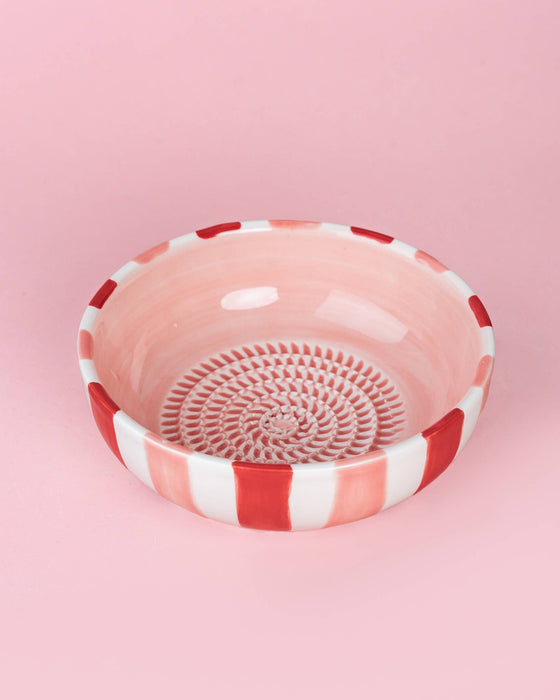 Sweetheart Ceramic Garlic Grater Plate - Medium