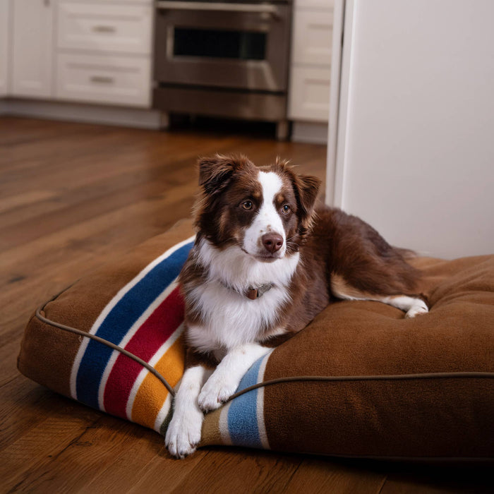 Pendleton Pet National Park Dog Bed: New Yellowstone / Xtralarge