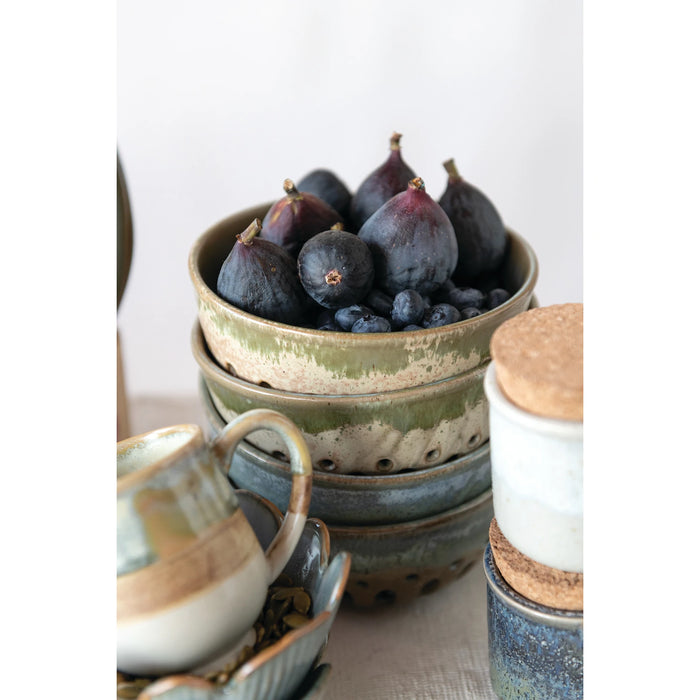 Stoneware Berry Bowl
