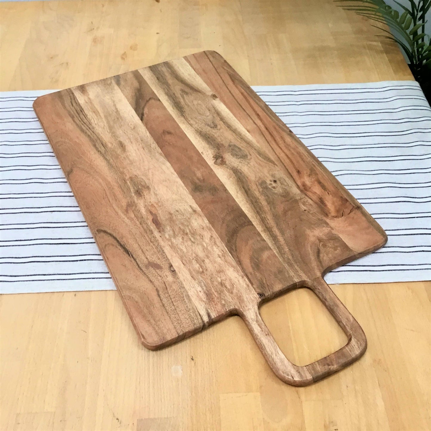 Acacia Wood Cutting Board